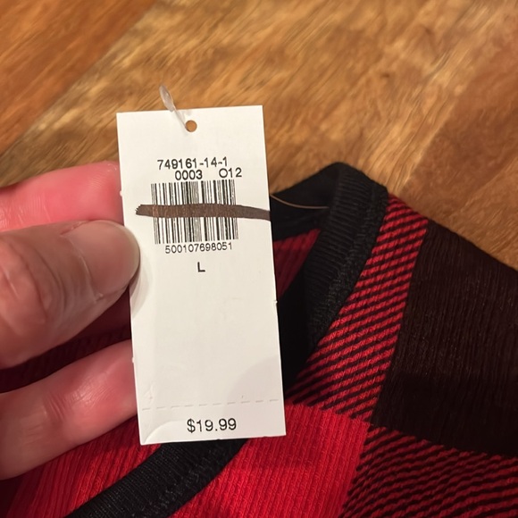 New Old Navy pajama set - Picture 4 of 16